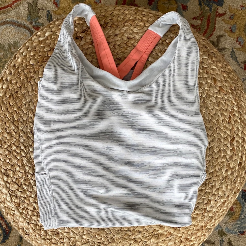Lululemon Excellent Condition Tank Built-In Bra